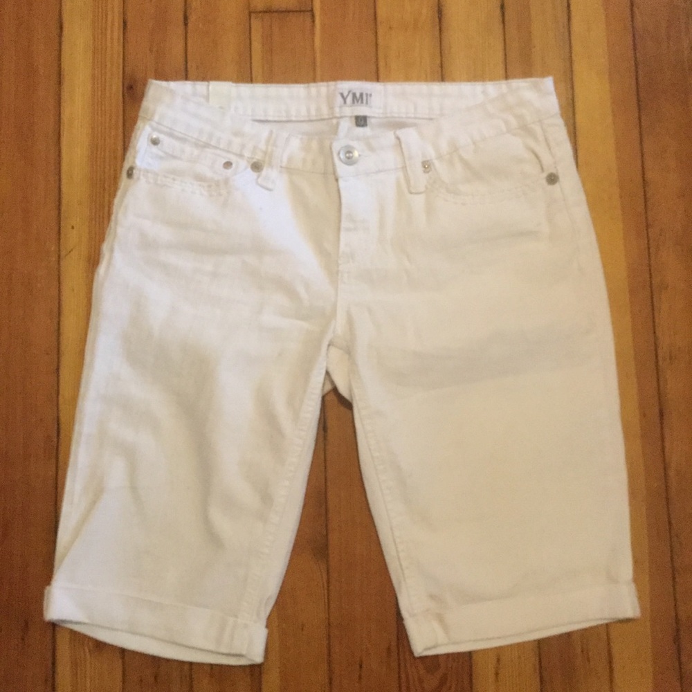 YMI White denim crop pants